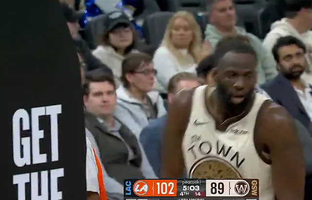 开云体育下载-格林末节留在场上底角三分不中，目前三分5中1、正负值-14